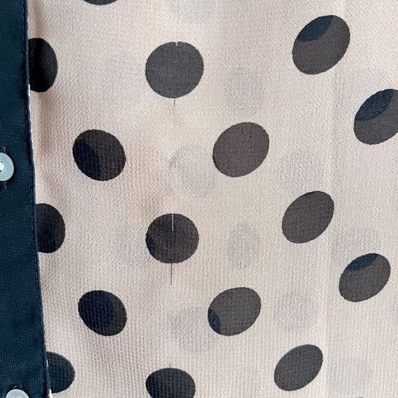 Polkadot sleeveless sheer top blouse with back buttons size Small - Picture 5 of 7